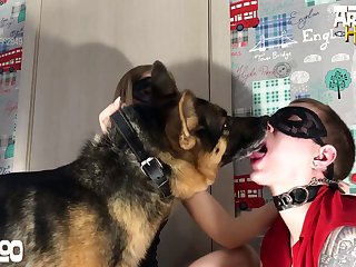 Amatuer Girl Fuck Dog